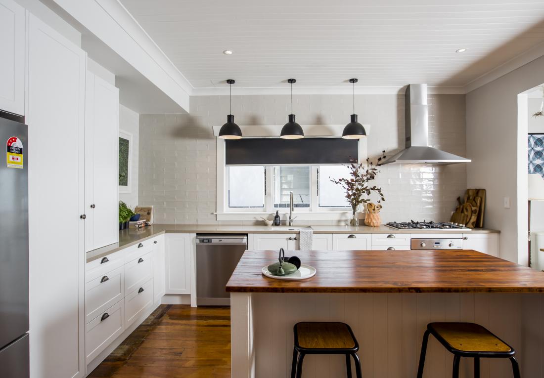 mitre 10 blundstone