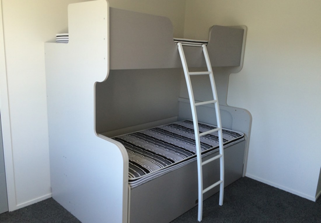 HiddenBedBunkBed3