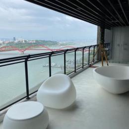 b1f98d1d d617 41bc 8586 0be74190db9f